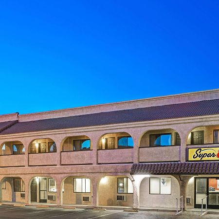 Super 8 By Wyndham Las Vegas Nellis Afb Area Kültér fotó