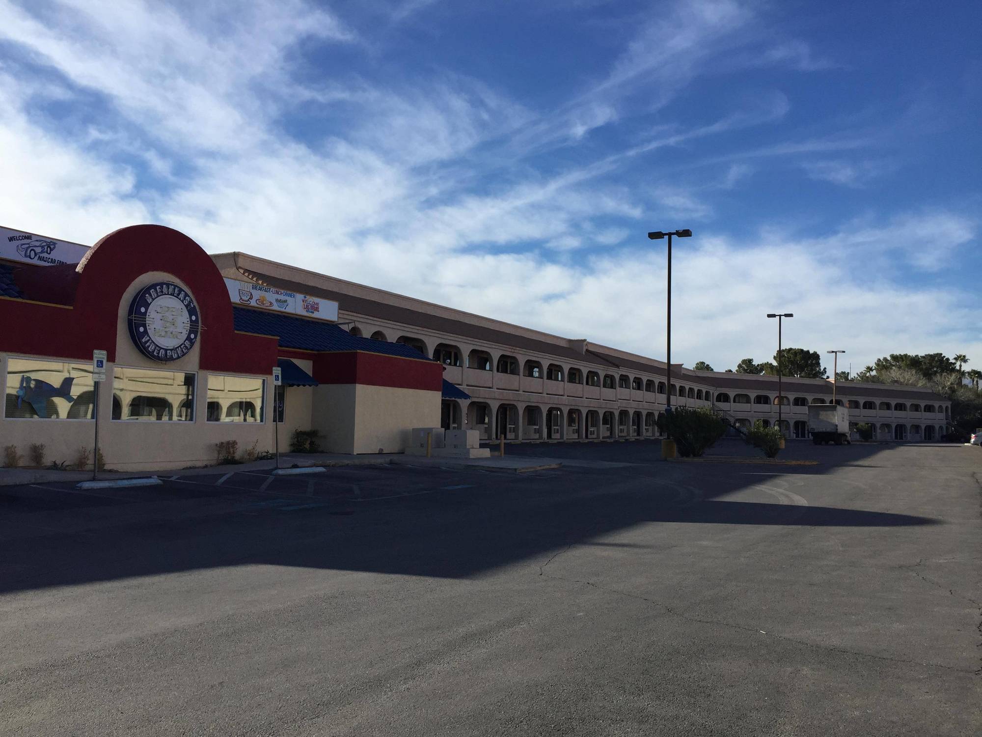 Super 8 By Wyndham Las Vegas Nellis Afb Area Kültér fotó